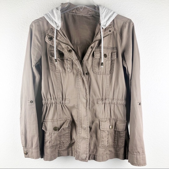 Full Tilt Jackets & Blazers - 💕Women’s Full Tilt Brown Hoodie Jacket S💁🏻♀️!